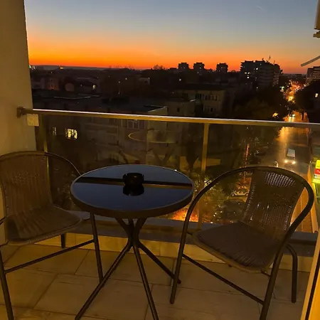 Cozy * Κραϊόβα
