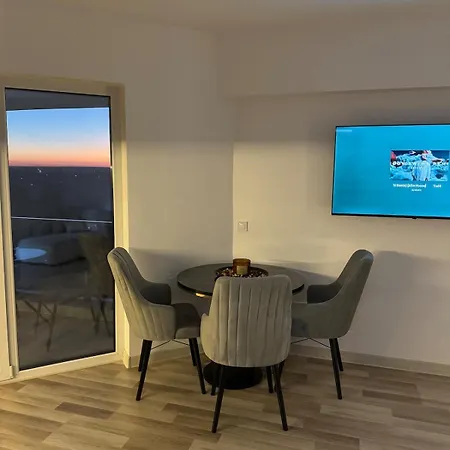 Cozy * Κραϊόβα